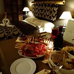Agora' 4*