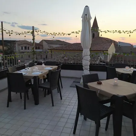 住宿加早餐酒店 Agora' 4*