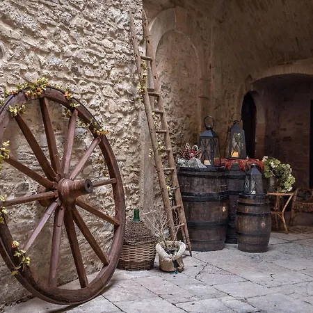 Agora' Bed & Breakfast *