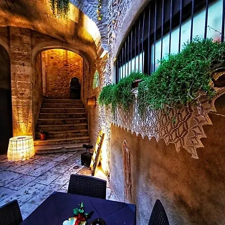 Agora' فندق مبيت وإفطار Castelnuovo della Daunia
