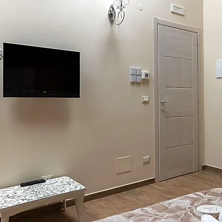 Oda ve Kahvaltı Agora' Castelnuovo della Daunia